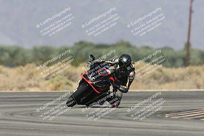 media/Oct-13-2025-Moto Forza (Mon) [[a66d839500]]/2-A Group/Session 3 (Turn 16)/